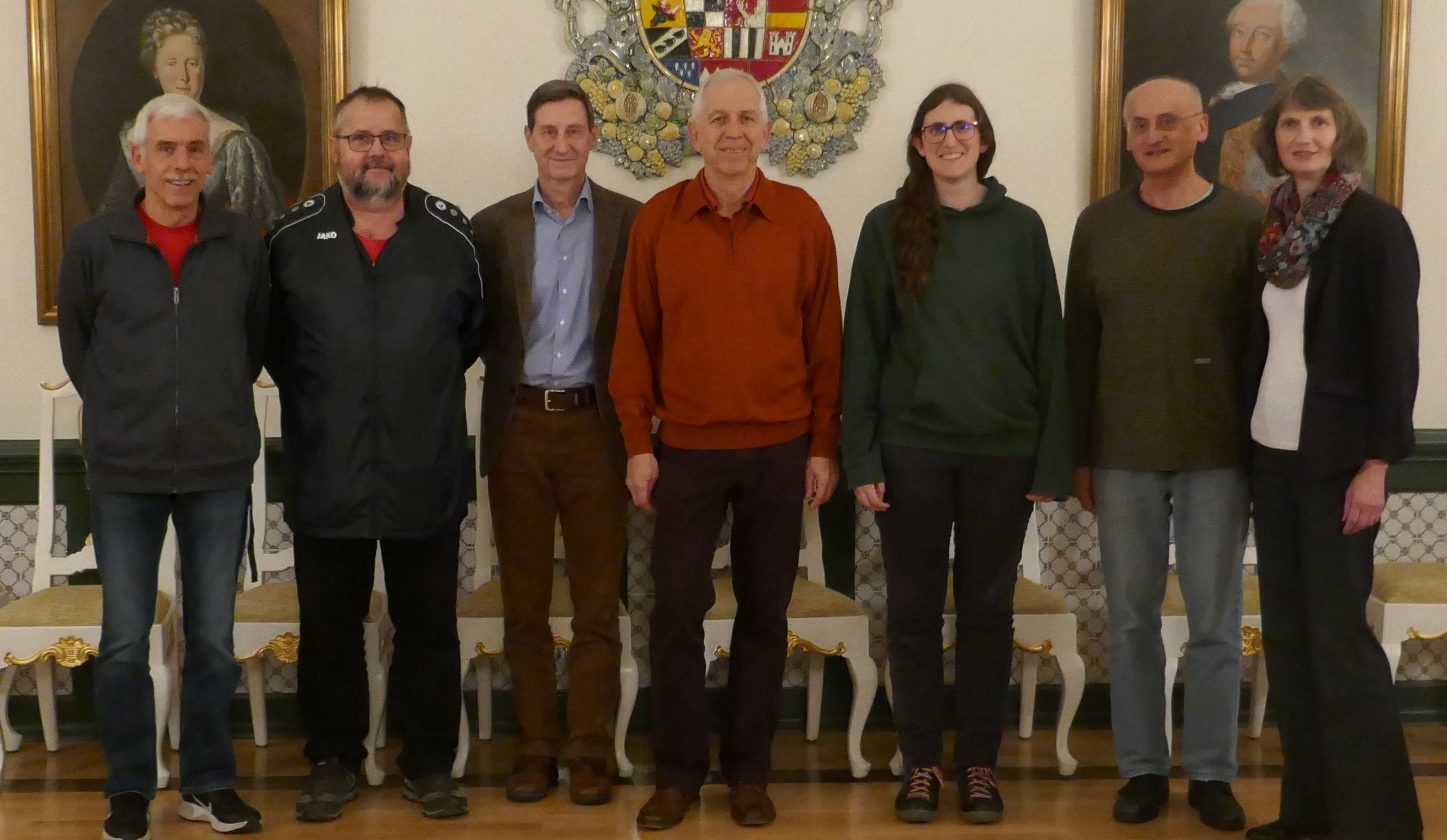 Der Vorstand 2025/2026. Von links nach rechts: Uwe Mann, Armin Tröster, Jürgen Neumeier, Martin Bosch, Nik Baumann, Werner Roth, Brigitte Uhlig